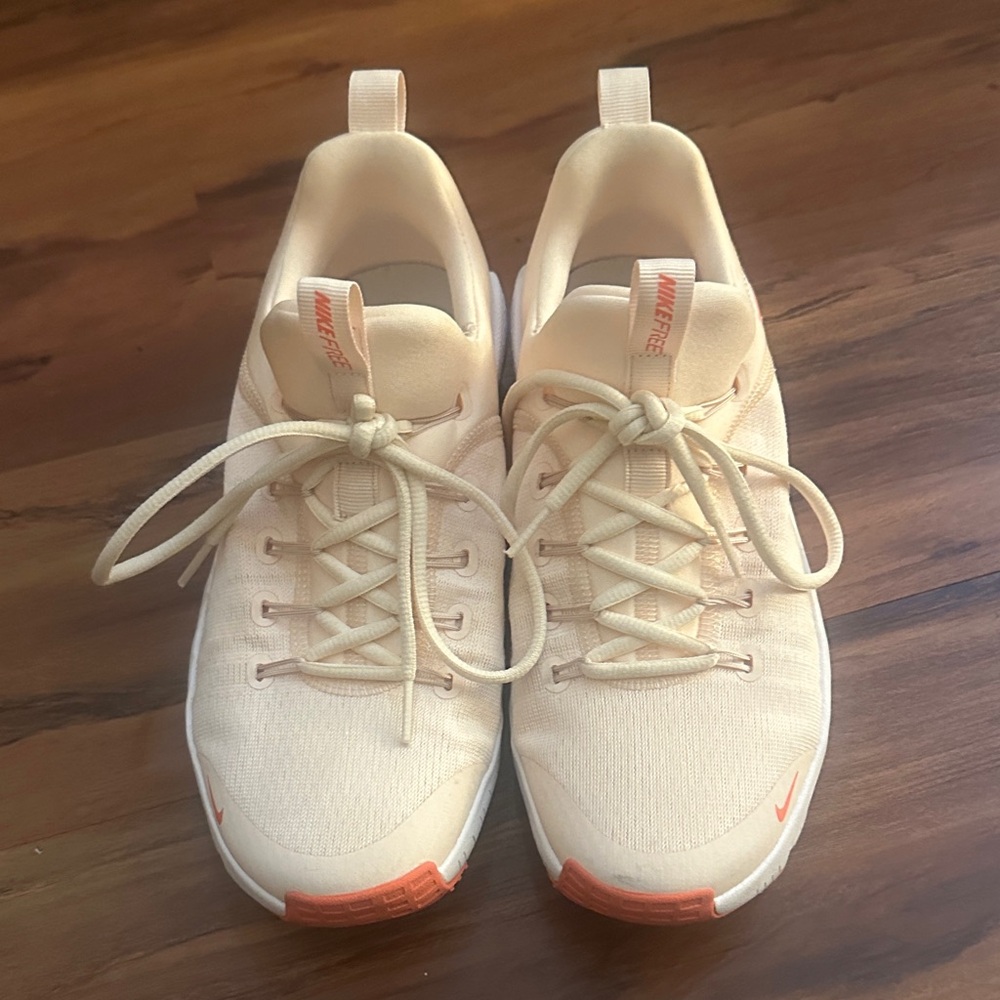 Nike Metcon Free, Size 8, worn a few times indoors